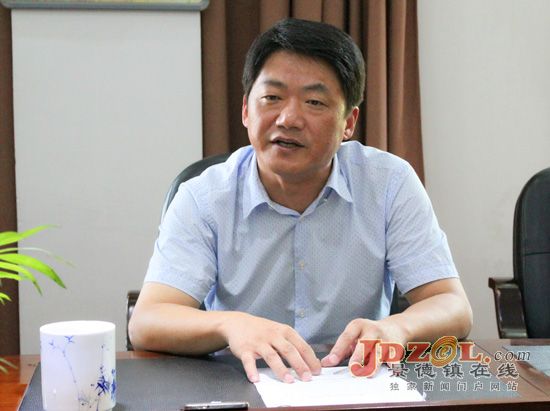 [迎党代会领导访谈]访市建设局局长陈振中