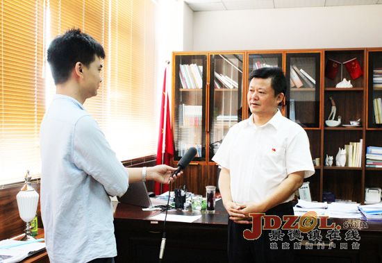 [领导访谈]陶瓷工业园区党工委书记高唤虎