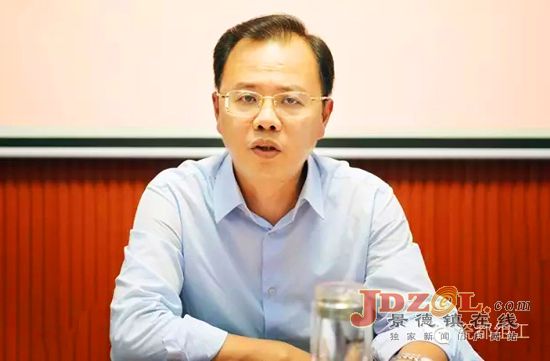 市委组织部专题学习市第十一次党代会精神