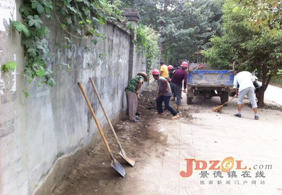 提升城乡环境整治力度昌江古城全村在行动