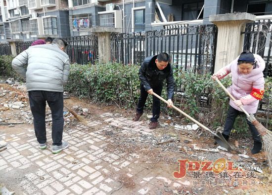 昌江区环保局积极参与城乡环境大整治行动