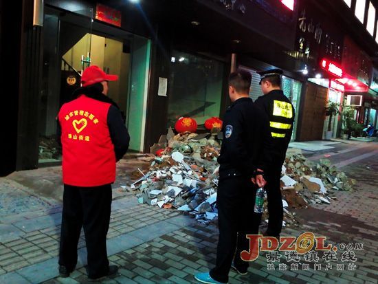 珠山街道莲社路社区:整治“两违”不放松