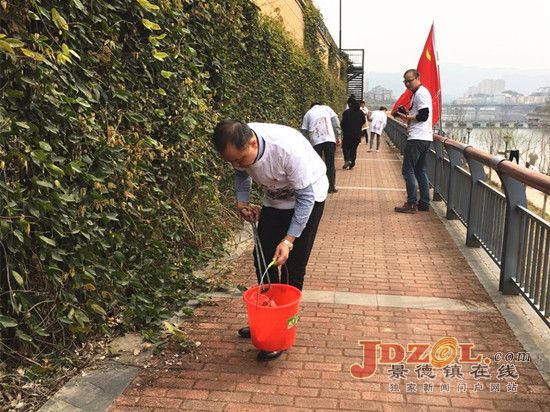 古镇投资公司开展城乡环境大整治联盟行动