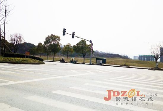 昌江环卫局开展有奖举报城乡环境卫生问题