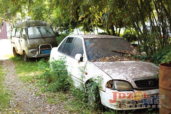 [黑榜]“僵尸车”，请勿占用公共停车资源