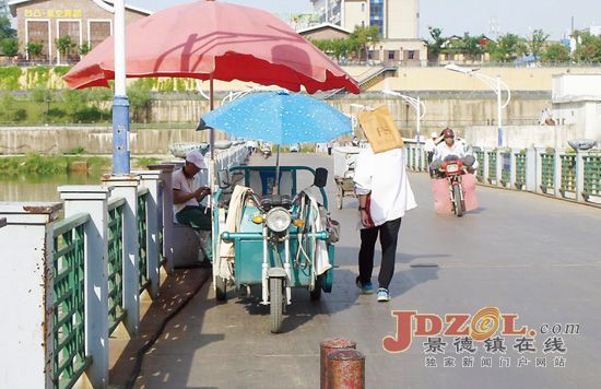 [黑榜回头看]共建美丽家园　共享幸福生活