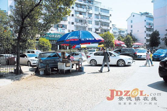 [黑榜]梨树园北苑：脏乱差卫生环境令人愁