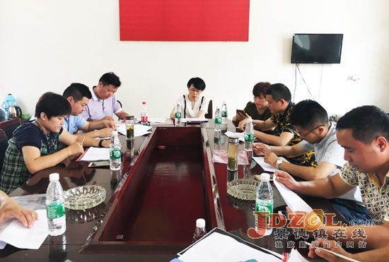 浮梁臧湾乡开展城乡环境整治第二次巡查