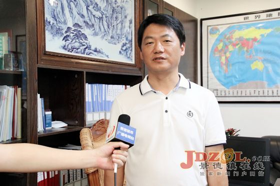 景德镇市建设局局长陈振中:全面推进城区绿化美化