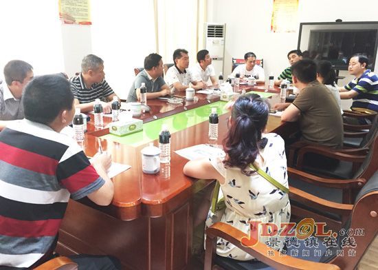 昌江区督导组来西郊街道检查“双创”工作