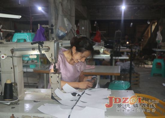 乐平市洪岩镇吴家村大力实施产业脱贫战略