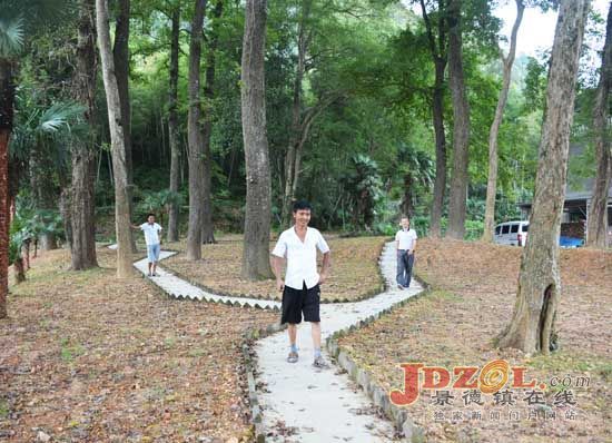 浮梁县勒功乡:环境大整治建设“清洁家园”