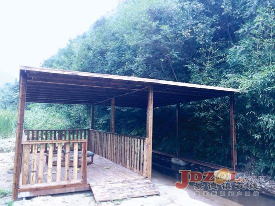 昌江区荷塘乡路边休息亭