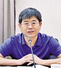 坚定不移贯彻新发展理念——经济界人士学习贯彻党的十九大精神