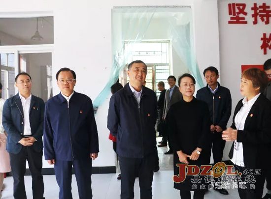 刘锋等市领导深入基层调研景德镇党建工作