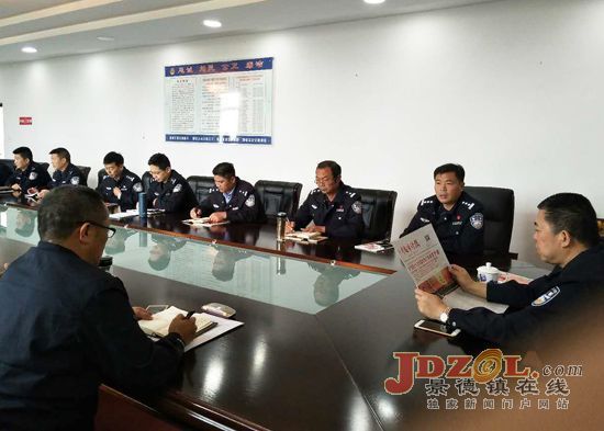 乐平交警掀起学习贯彻党的十九大精神热潮