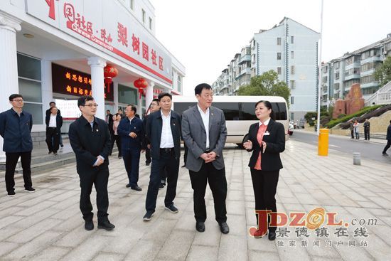 省长刘奇在景德镇市进行调研　钟志生陪同