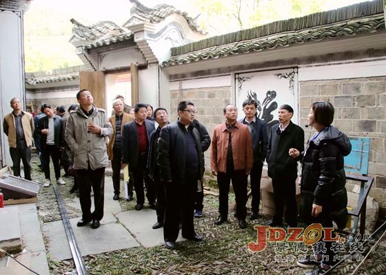 景德镇市委党校：举行县干班党性锻炼活动