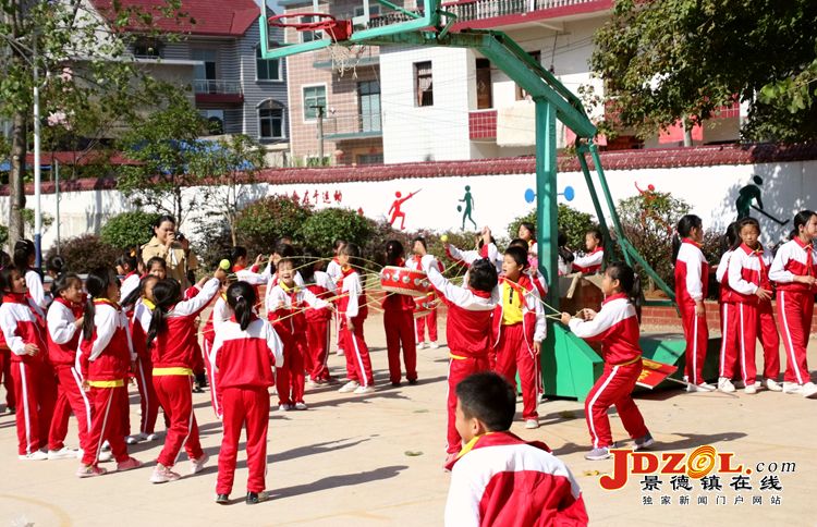 景德镇市“流动少年宫”走进乐平古田小学