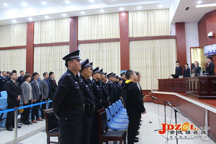 昌江法院对一涉恶犯罪集团一审宣判