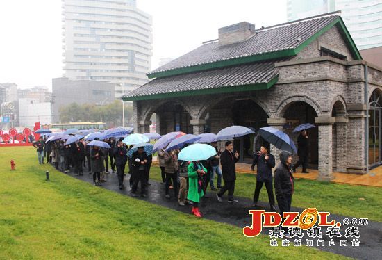 景德镇市“两会”代表委员喜看城市新变化